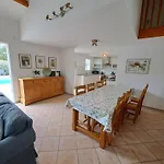 Maison Familiale Charmante Avec Piscine Privée Et Parking à - Fr-1-323-576 * Saint-Jean-de-Monts