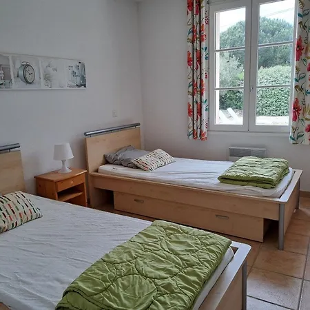 Holiday home Maison Familiale Charmante Avec Piscine Privee Et Parking A - Fr-1-323-576 Saint-Jean-de-Monts