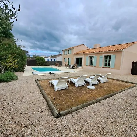 Maison familiale charmante avec piscine privée et parking à Saint-Jean-de-Monts - FR-1-323-576 Hébergement de vacances