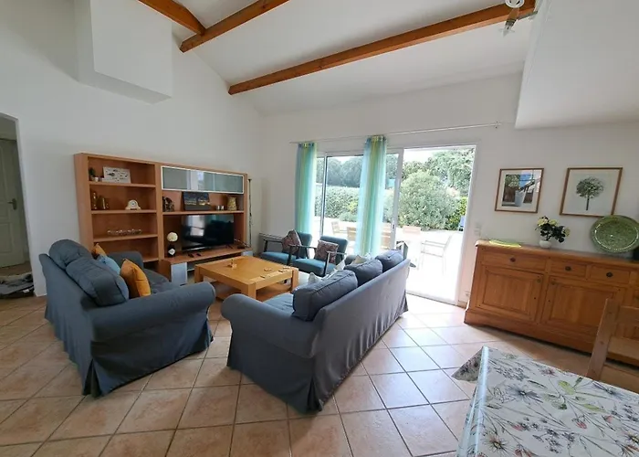 Maison familiale charmante avec piscine privée et parking à Saint-Jean-de-Monts - FR-1-323-576