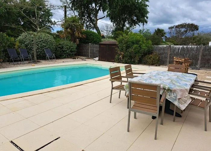 Maison familiale charmante avec piscine privée et parking à Saint-Jean-de-Monts - FR-1-323-576 Hébergement de vacances Saint-Jean-de-Monts