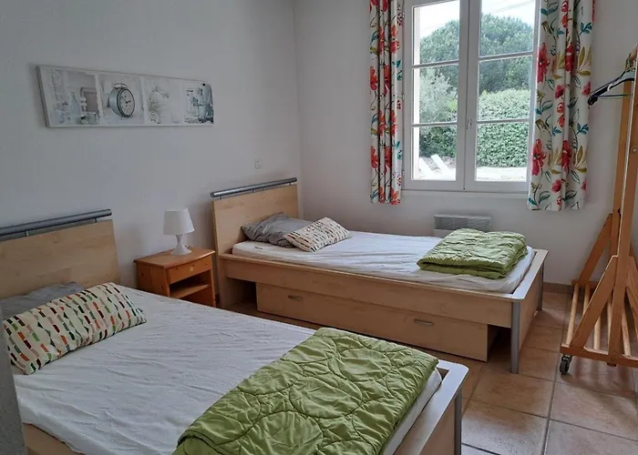 Hébergement de vacances Maison familiale charmante avec piscine privée et parking à Saint-Jean-de-Monts - FR-1-323-576 Saint-Jean-de-Monts